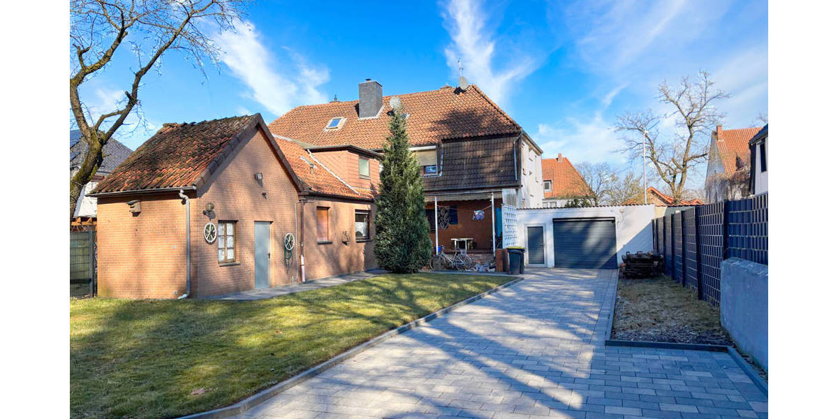 Doppelhaushälfte Osnabrück Eversburg - 9 Zimmer, 145 m&sup2;, 335.000&euro; | Angebot:26015279