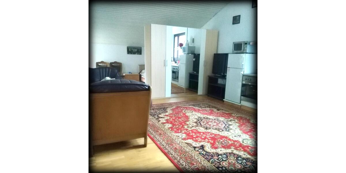 DUPELHAUSHELFTE GENERATIONSHAUS 3 WOHNUNGEN VOLLMÖBLIERT zimmer