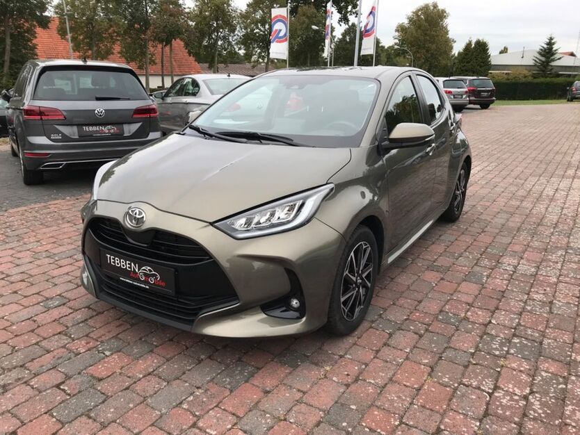 Toyota Yaris 14.396 km 17.490 € Bohmte 49163