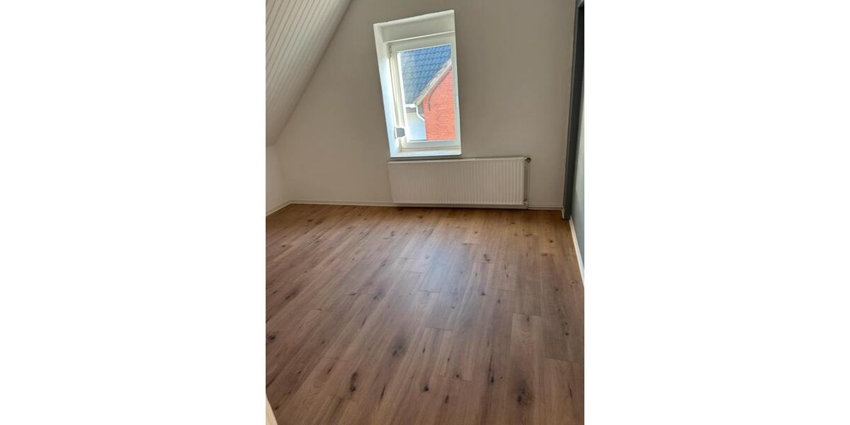 Dachgeschoßwohnung Georgsmarienhütte - 3.5 Zimmer, 85 m&sup2;, 650&euro; | Angebot:26357302