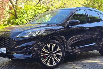 Ford Kuga 88.000 km 21.490 &euro; Borgholzhausen 33829