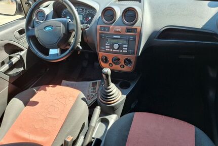 Ford Fiesta 138.600 km 2.499 &euro; Bohmte 49163