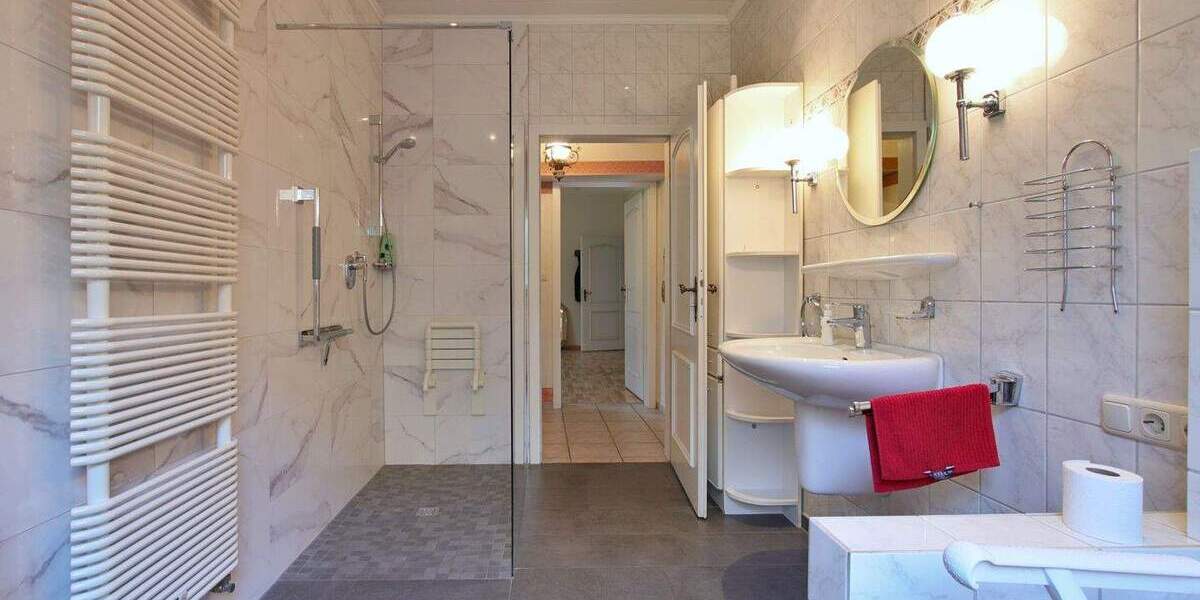 Einfamilienhaus Ibbenbüren Dickenberg - 9 Zimmer, 231 m&sup2;, 439.000&euro; | Angebot:25732492