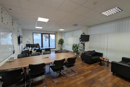 Großzügige Gewerberäume mit top Ausstattung - die perfekte Visitenkarte für Ihr Unternehmen! zimmer