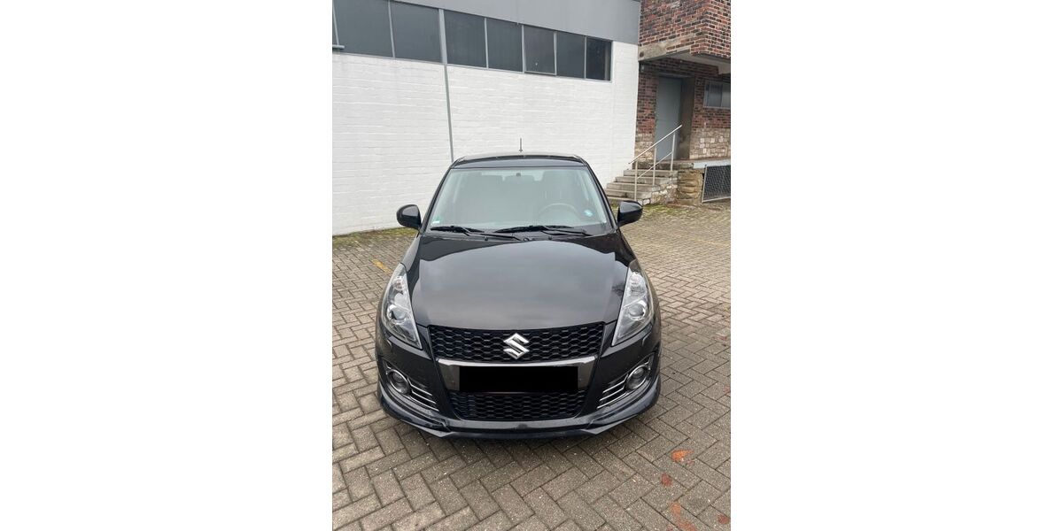 Suzuki Swift 76.143 km 10.700 &euro; Melle 49324