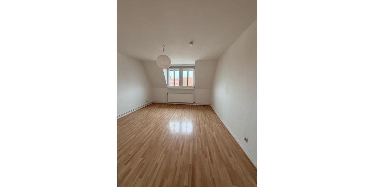 Dachgeschoßwohnung Osnabrück Wüste - 3.5 Zimmer, 99 m&sup2;, 1.050&euro; | Angebot:26337284