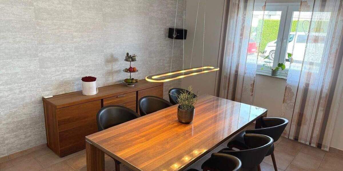 Lage, Lage, Lage! Geräumige Doppelhaushälfte in ruhiger Lage von Dissen zu verkaufen 5 zimmer