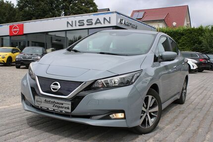 Nissan Leaf 27.137 km 16.680 € Halle 33790