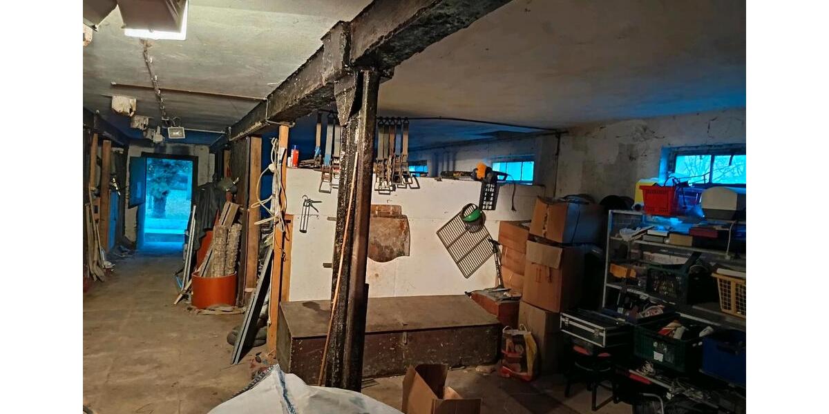 Scheune , alter PferdeSchweinestall zimmer