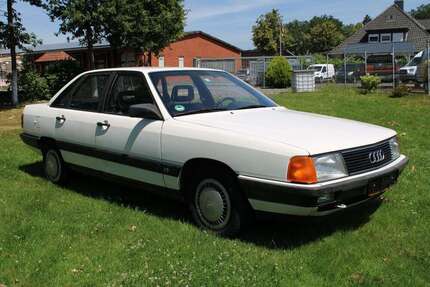 Audi 100 207.500 km 3.500 &euro; Voltlage 49599