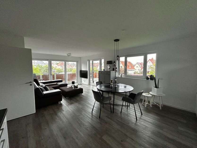Wohnung zum Mieten in Melle 910 € 100.79 m²