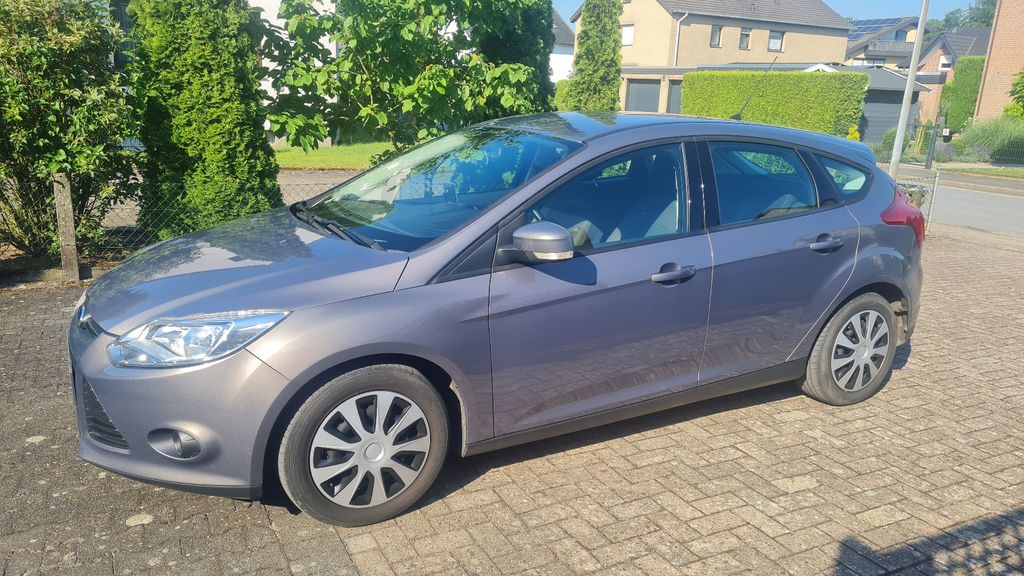 Ford Focus 96.200 km 4.100 &euro; Versmold 33775