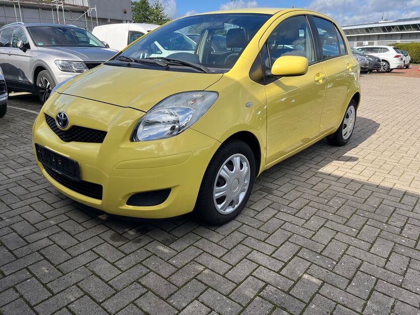 Toyota Yaris 126.000 km 4.650 € Osnabrück 49086