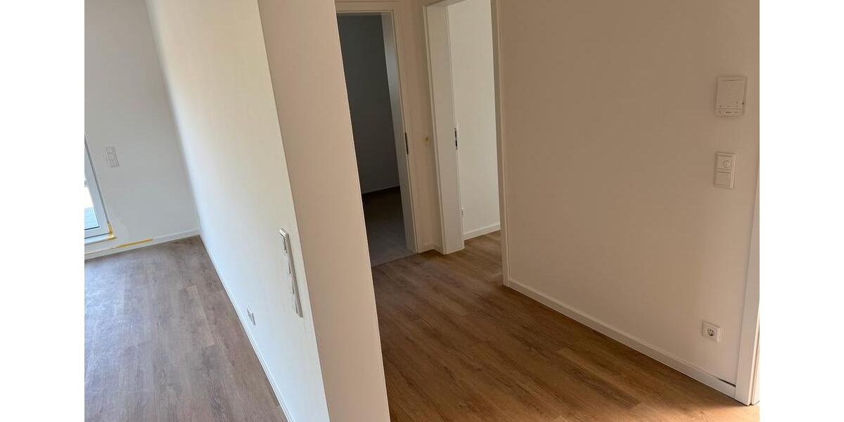 Dachgeschoßwohnung Osnabrück Hellern - 2 Zimmer, 80 m&sup2;, 1.290&euro; | Angebot:26322877