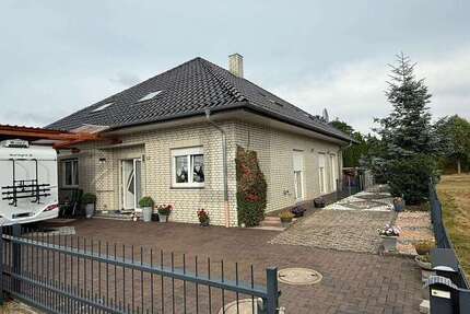 Haus Bohmte - 7 Zimmer, 225 m&sup2;, 450.000&euro; | Angebot:27237289
