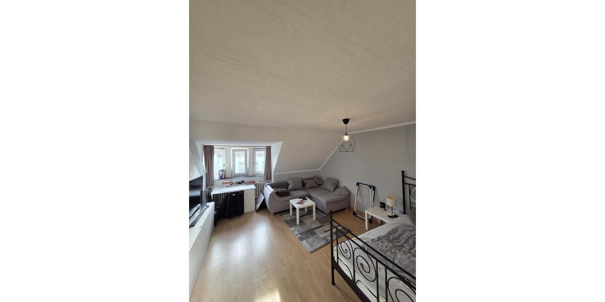 Dachgeschoßwohnung Osnabrück Nahne - 4 Zimmer, 98 m&sup2;, 730&euro; | Angebot:25805410