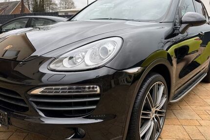 Porsche Cayenne 226.050 km 14.900 &euro; Versmold 33775
