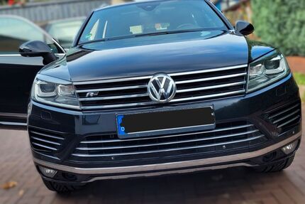 VW Touareg 253.464 km 17.700 € Kattenvenne 49536