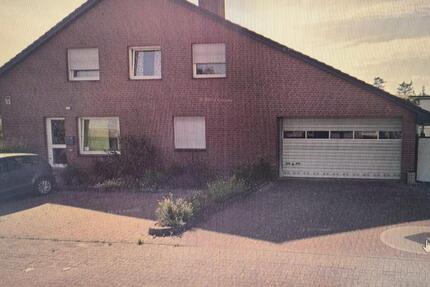 Großzügiges Wohnhaus Bürohaus Privat oder Gewerblich zimmer