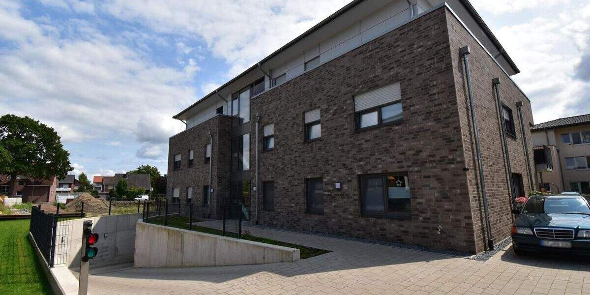 Etagenwohnung Versmold Bockhorst - 2 Zimmer, 74 m&sup2;, 277.650&euro; | Angebot:24453305