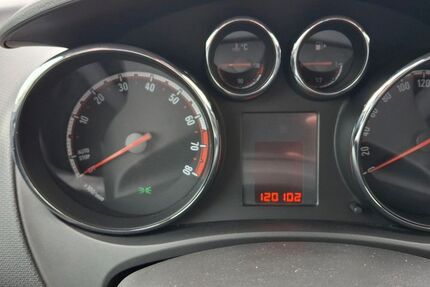 Opel Meriva 120.000 km 3.500 &euro; Lotte 49504