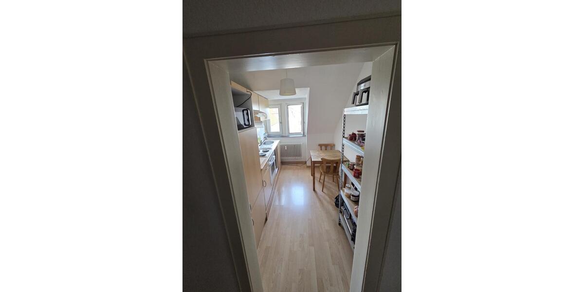 Dachgeschoßwohnung Osnabrück Nahne - 4 Zimmer, 98 m&sup2;, 730&euro; | Angebot:25805410