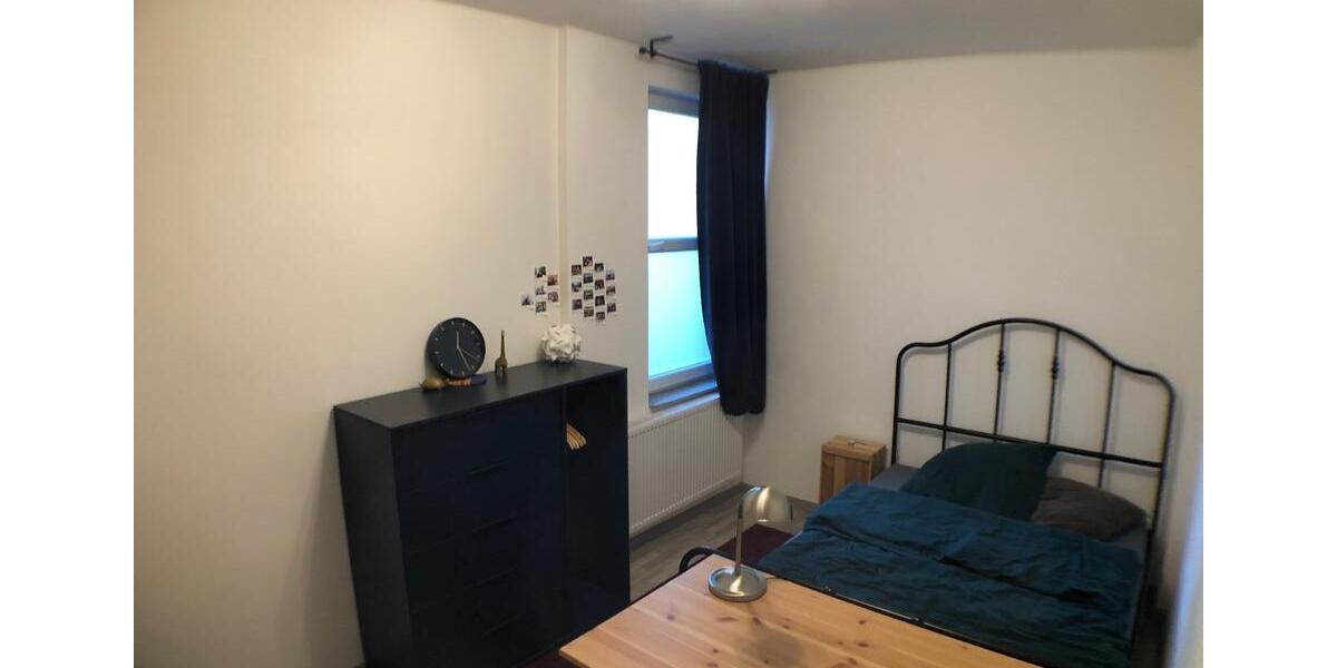 Hochparterre Osnabrück Dodesheide - 1 Zimmer, 13 m&sup2;, 380&euro; | Angebot:25961126