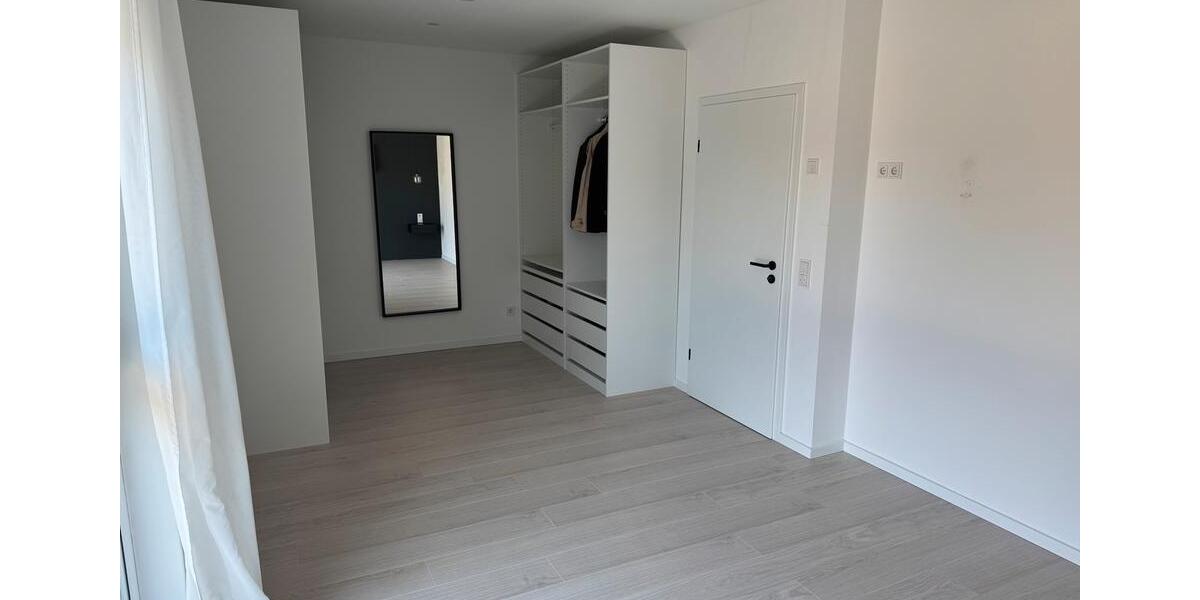 Einfamilienhaus Dissen am Teutoburger Wald - 5 Zimmer, 145 m&sup2;, 1.700&euro; | Angebot:26037585