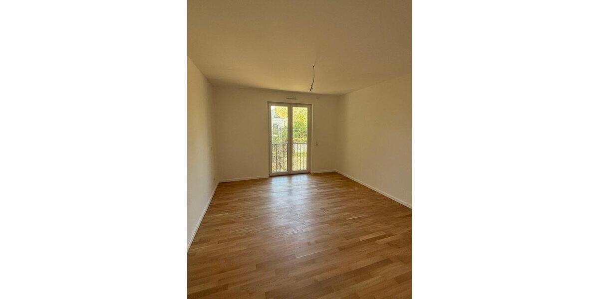 Etagenwohnung Osnabrück Hafen - 3.5 Zimmer, 114 m&sup2;, 1.824&euro; | Angebot:26658876
