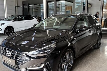 Hyundai i30 89.900 km 15.490 &euro; Ibbenbüren 49477