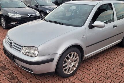VW Golf 95.760 km 2.600 € Halle (Westfalen) 33790