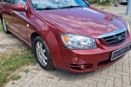 Kia Cerato 224.000 km 999 &euro; Melle 49324
