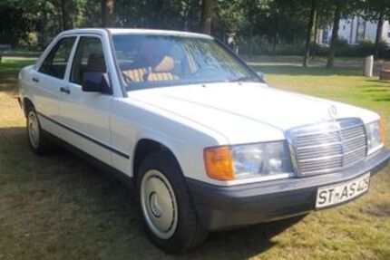Mercedes-Benz 190 8.800 km 22.900 &euro; Ibbenbüren 49477