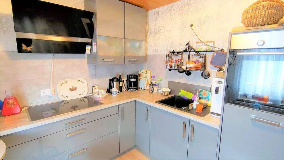 Geräumiges EFH mit ELW, Terrasse, Balkon, kleinem Garten und Garage in ruhiger Lage