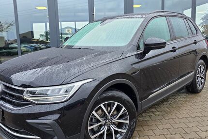 VW Tiguan 51.000 km 26.799 &euro; Damme 49401