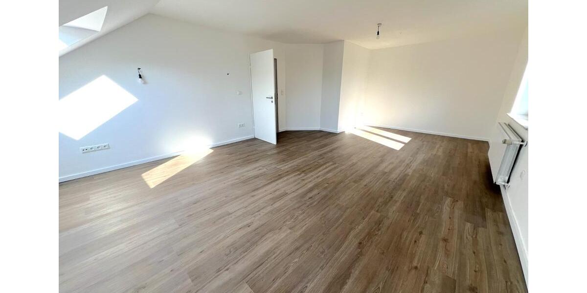 Dachgeschoßwohnung Rödinghausen - 3 Zimmer, 93 m&sup2;, 219.000&euro; | Angebot:25856837