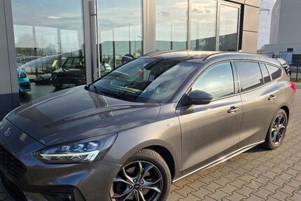 Ford Focus 68.000 km 15.999 &euro; Damme 49401