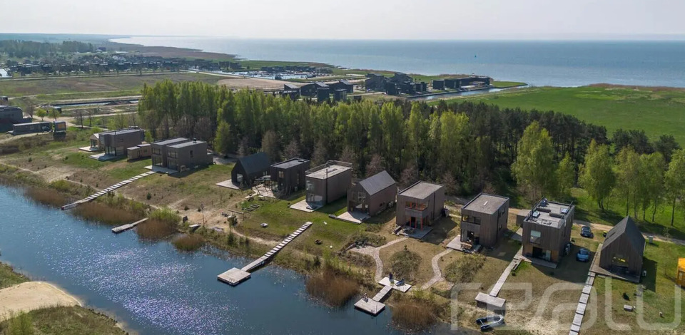 Modernes Traumhaus in Svencelė (Litauen) – Direkt am Wasser