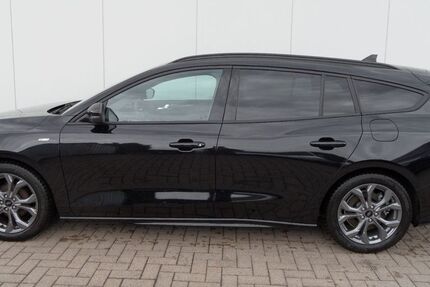 Ford Focus 19.900 km 22.500 &euro; Georgsmarienhütte 49124