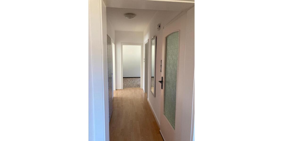 Etagenwohnung Lotte - 2 Zimmer, 68 m&sup2;, 600&euro; | Angebot:26329292