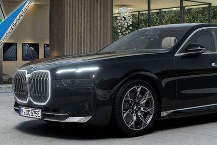 BMW i7 27.925 km 102.700 &euro; Ibbenbüren 49479