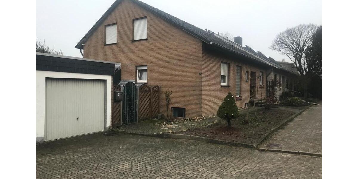 Reihenhaus Osnabrück Eversburg - 7 Zimmer, 200 m&sup2;, 485.000&euro; | Angebot:25052816