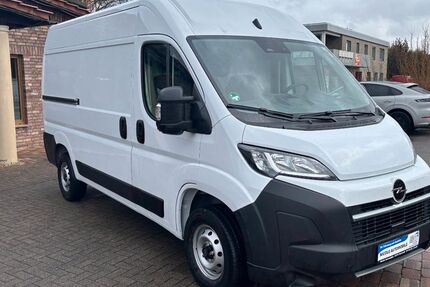 Opel Movano 15.600 km 25.350 &euro; Versmold 33775