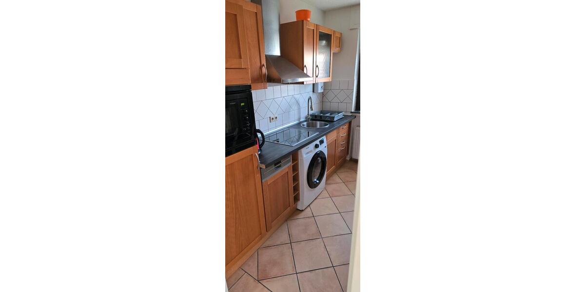 Erdgeschoßwohnung Ostercappeln - 9 Zimmer, 190 m&sup2;, 15&euro; | Angebot:25640484