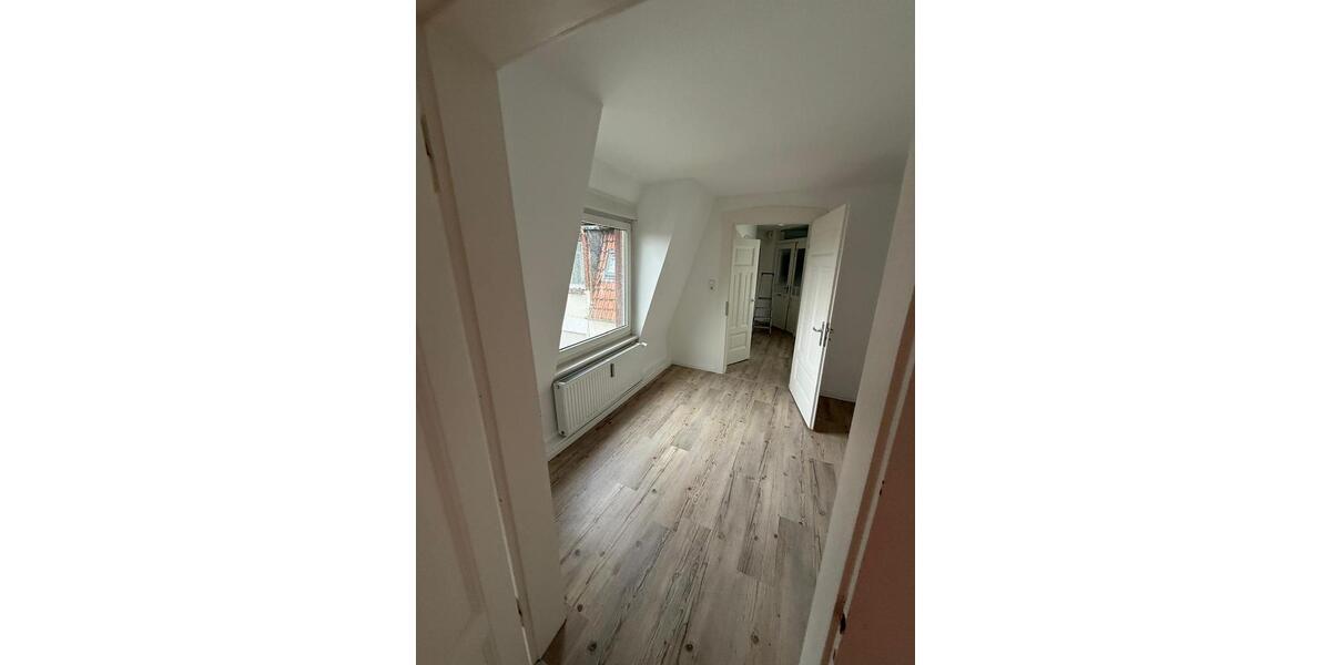 Dachgeschoßwohnung Osnabrück Hafen - 2 Zimmer, 50 m&sup2;, 600&euro; | Angebot:25362161