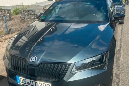 Skoda Superb 112.000 km 21.999 &euro; Osnabrück 49082