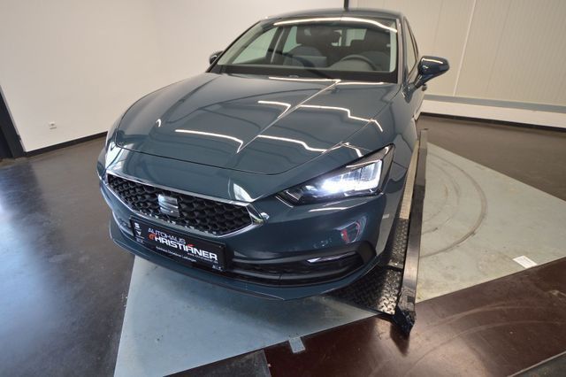 Seat Leon 13.000 km 33.390 &euro; Ladbergen 49549