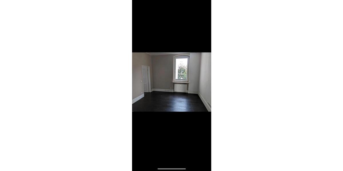 Etagenwohnung Osnabrück Gretesch - 3 Zimmer, 125 m&sup2;, 1.500&euro; | Angebot:26581872