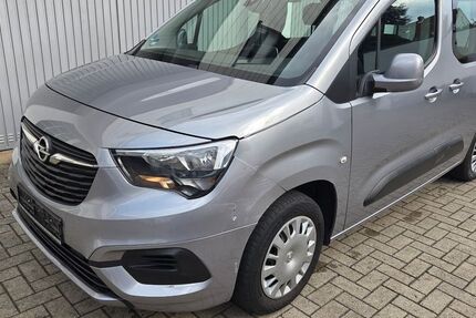 Opel Combo 105.500 km 9.999 &euro; Osnabrück 49084