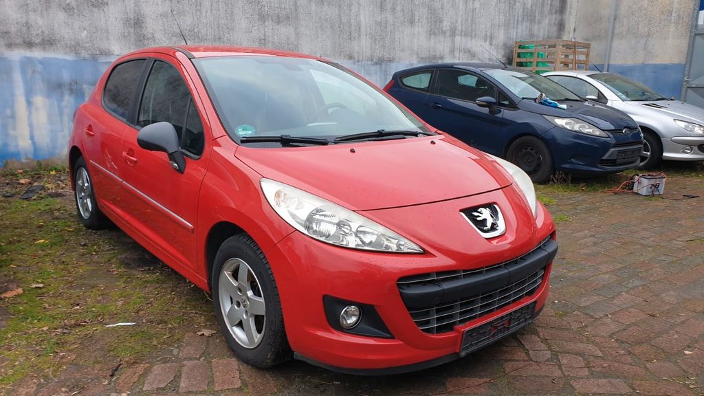 Peugeot 207 164.000 km 1.150 &euro; Osnabrück 49090
